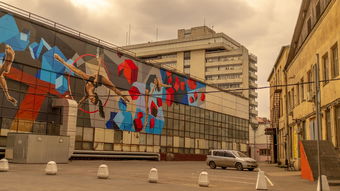 体育mk-半年净赚9亿,关店300家,好想来母公司港交所上市在即